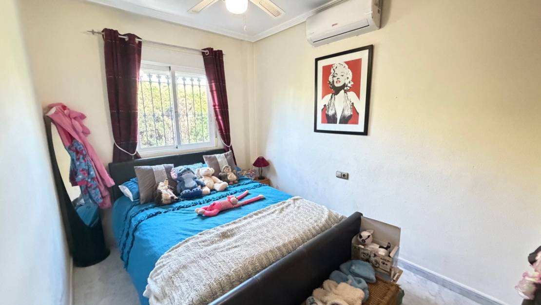 Sale - Villa - Orihuela - Villamartin