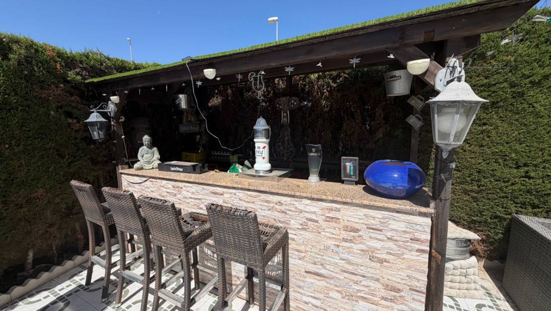 Sale - Villa - Orihuela - Villamartin