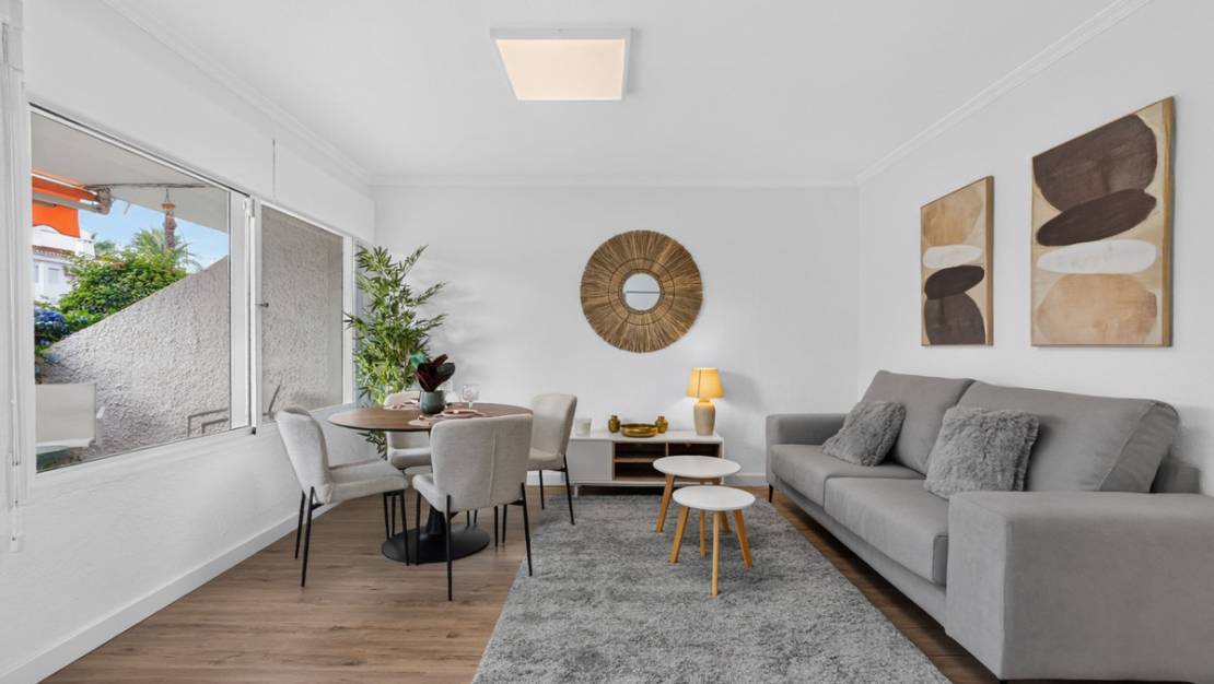 Sale - Villa - Orihuela - Villamartin