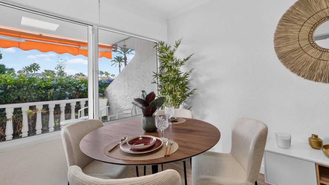 Sale - Villa - Orihuela - Villamartin