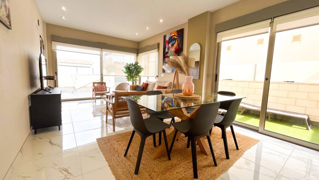 Sale - Villa - Orihuela - Villamartin