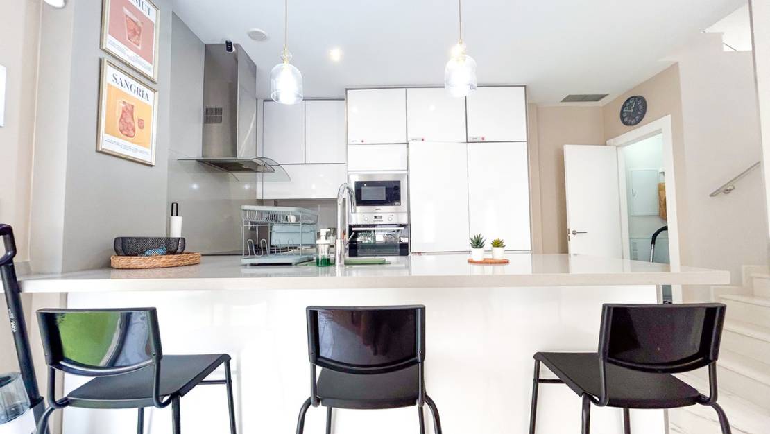 Sale - Villa - Orihuela - Villamartin
