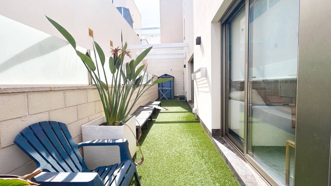 Sale - Villa - Orihuela - Villamartin