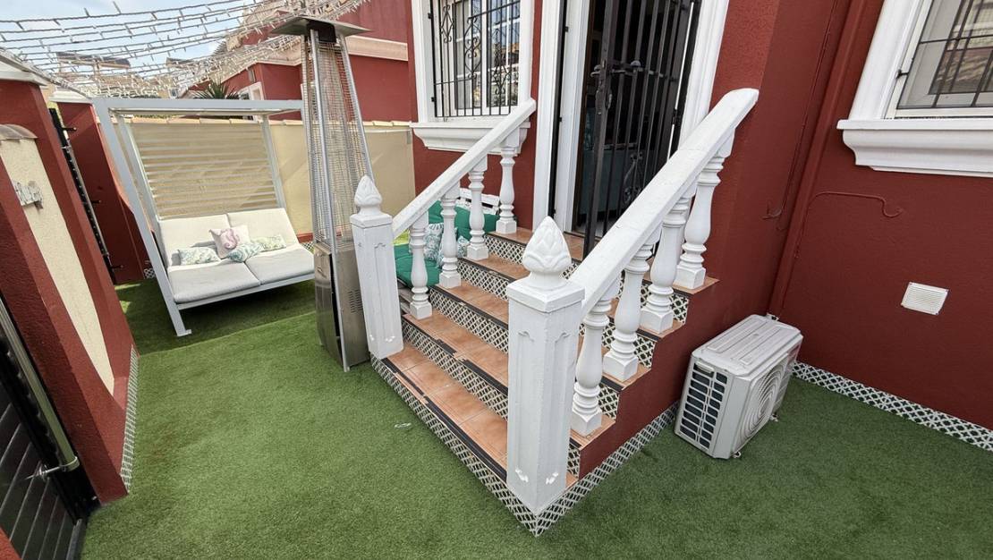 Sale - Villa - Orihuela - Villamartin
