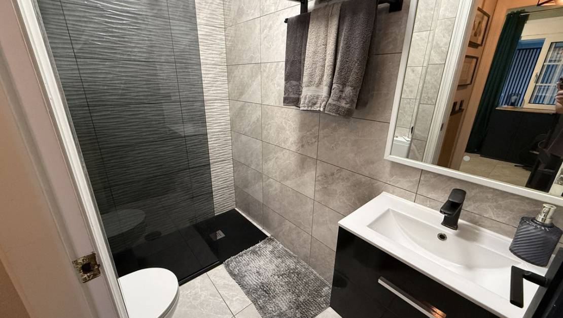 Sale - Villa - Orihuela - Villamartin