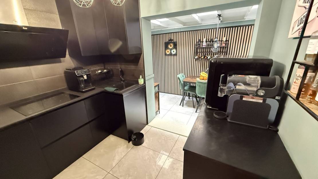 Sale - Villa - Orihuela - Villamartin