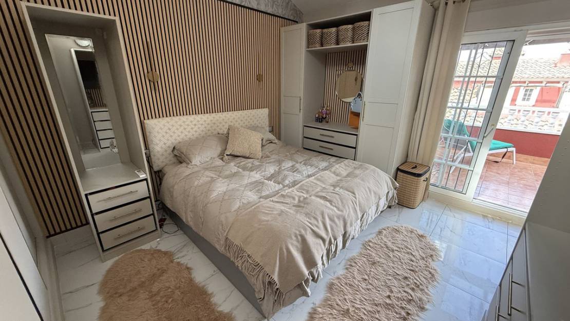 Sale - Villa - Orihuela - Villamartin