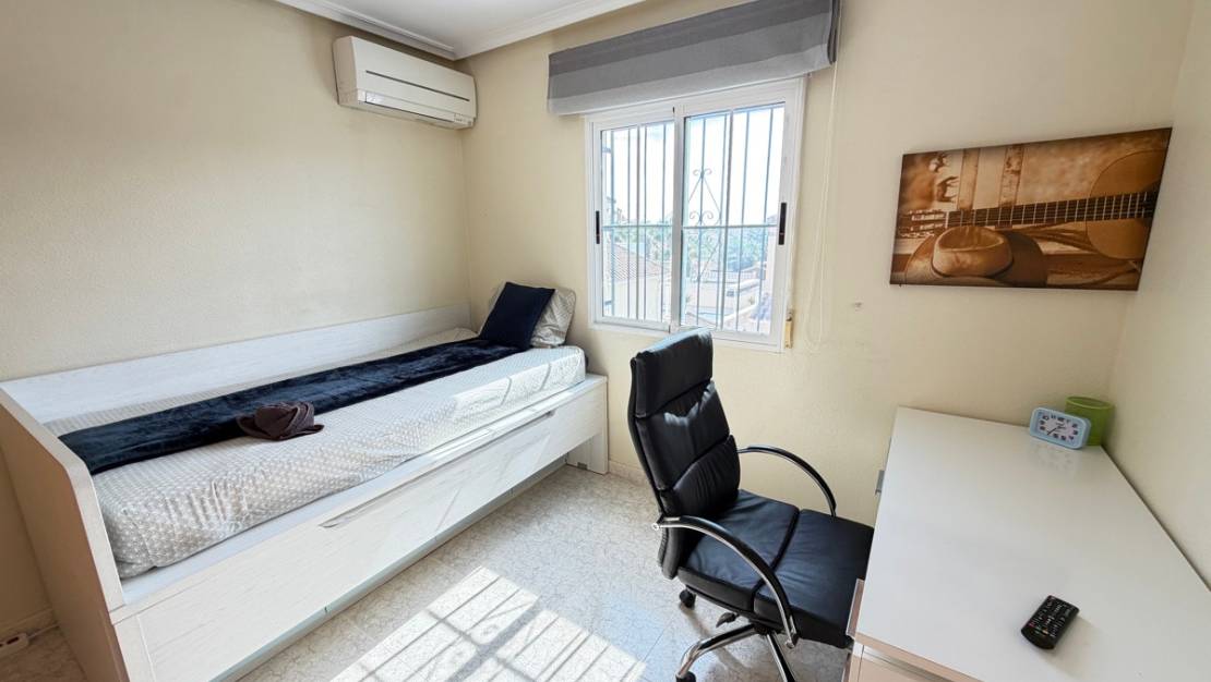 Sale - Villa - Orihuela - Villamartin