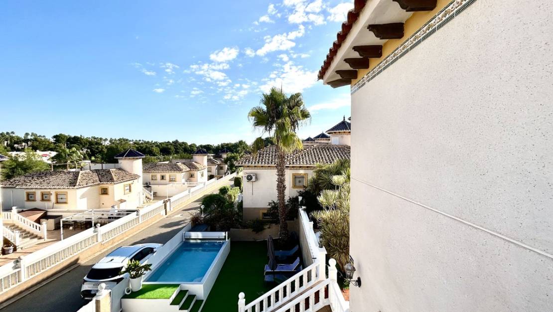 Sale - Villa - Orihuela - Villamartin