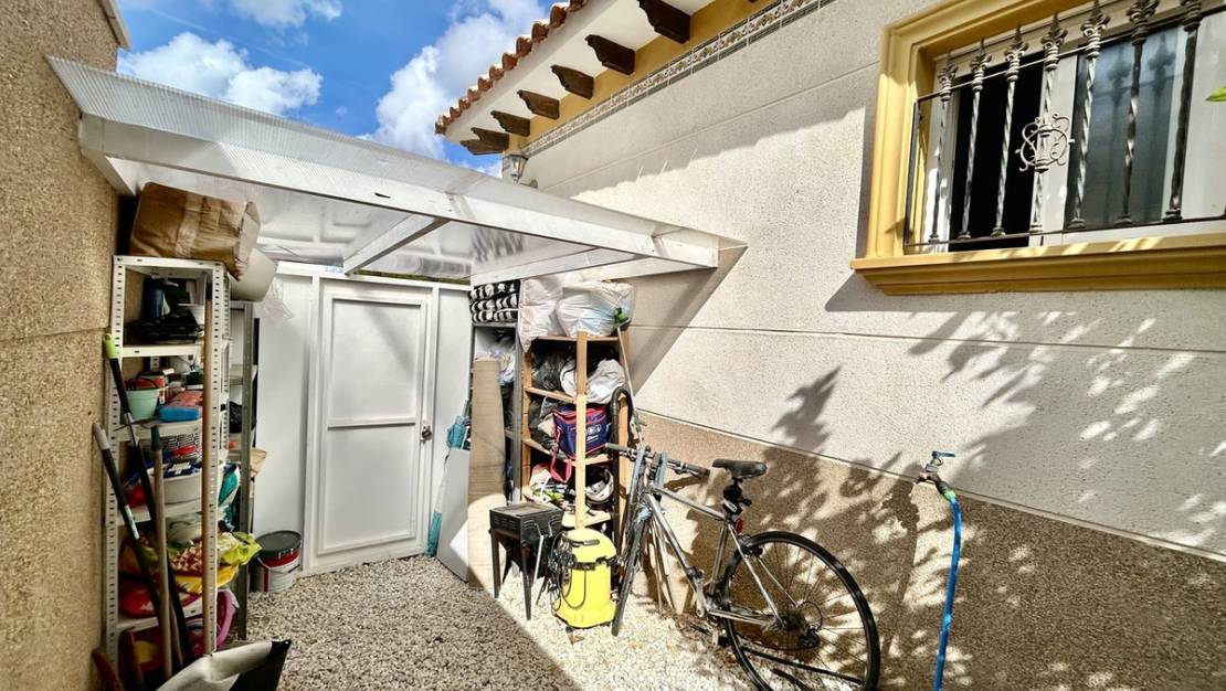 Sale - Villa - Orihuela - Villamartin