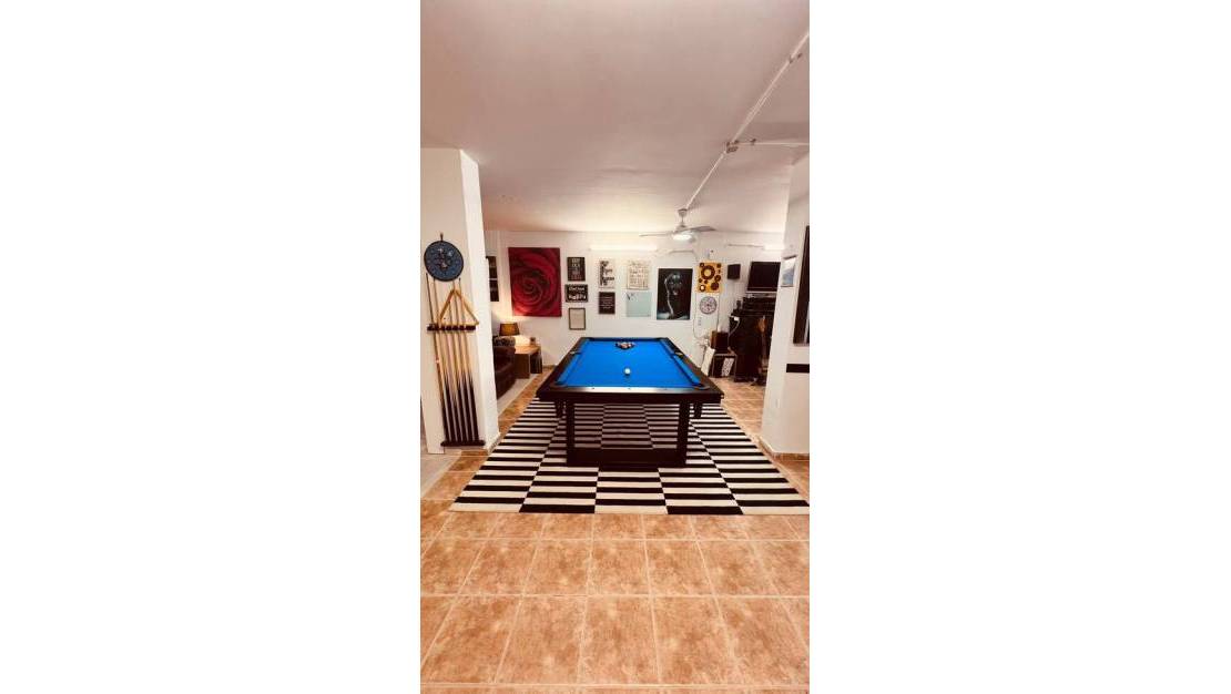 Sale - Villa - Orihuela - Villamartin