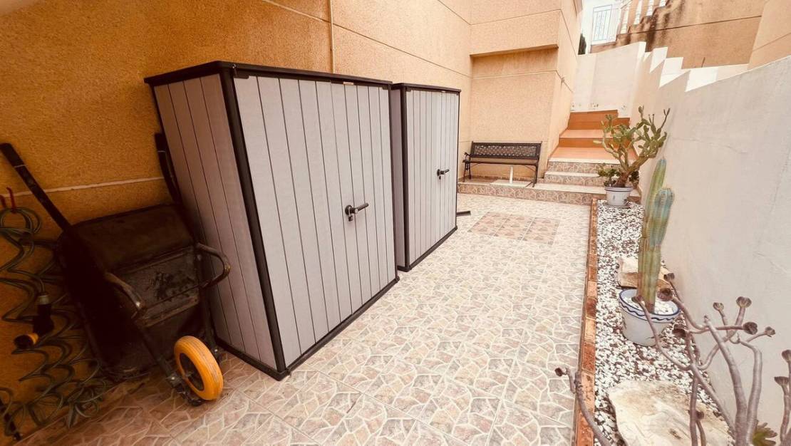 Sale - Villa - Orihuela - Villamartin
