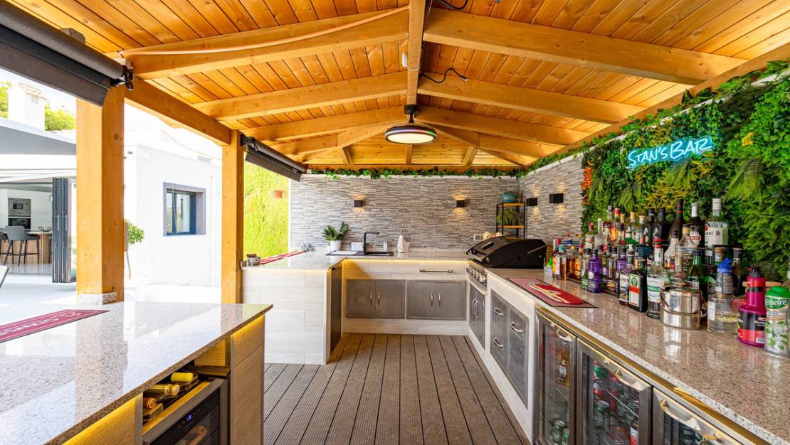 Sale - Villa - Orihuela - Villamartin