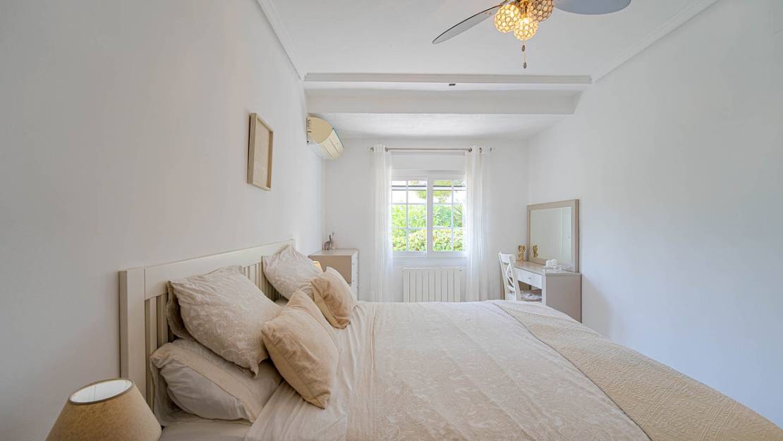 Sale - Villa - Orihuela - Villamartin