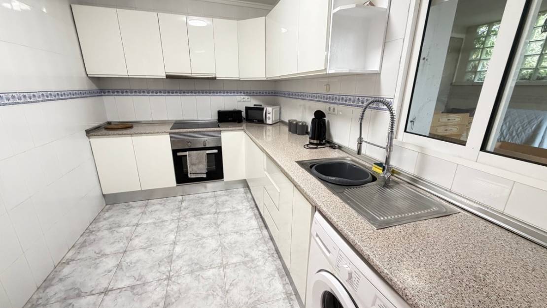 Sale - Villa - Orihuela - Villamartin