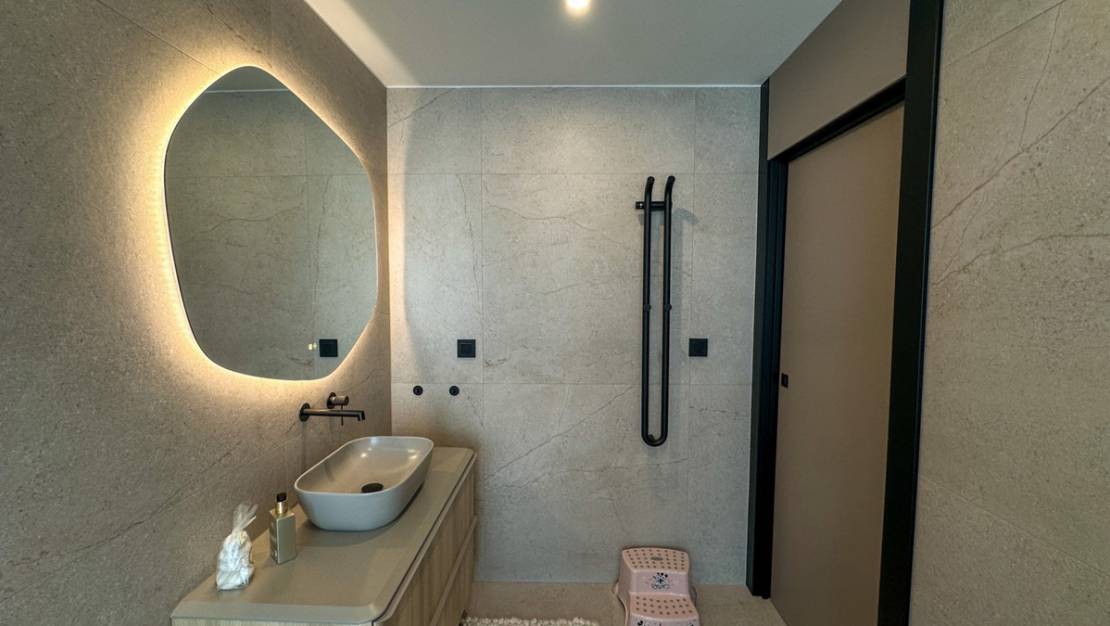 Sale - Villa - Orihuela - Villamartin