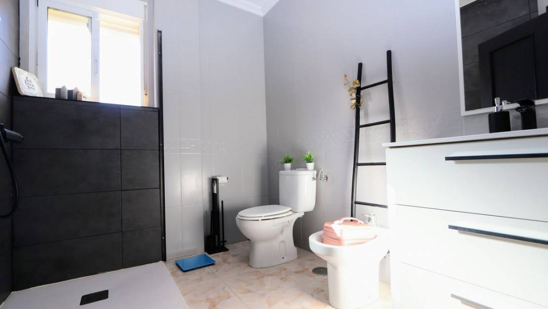 Sale - Villa - Orihuela - Villamartin