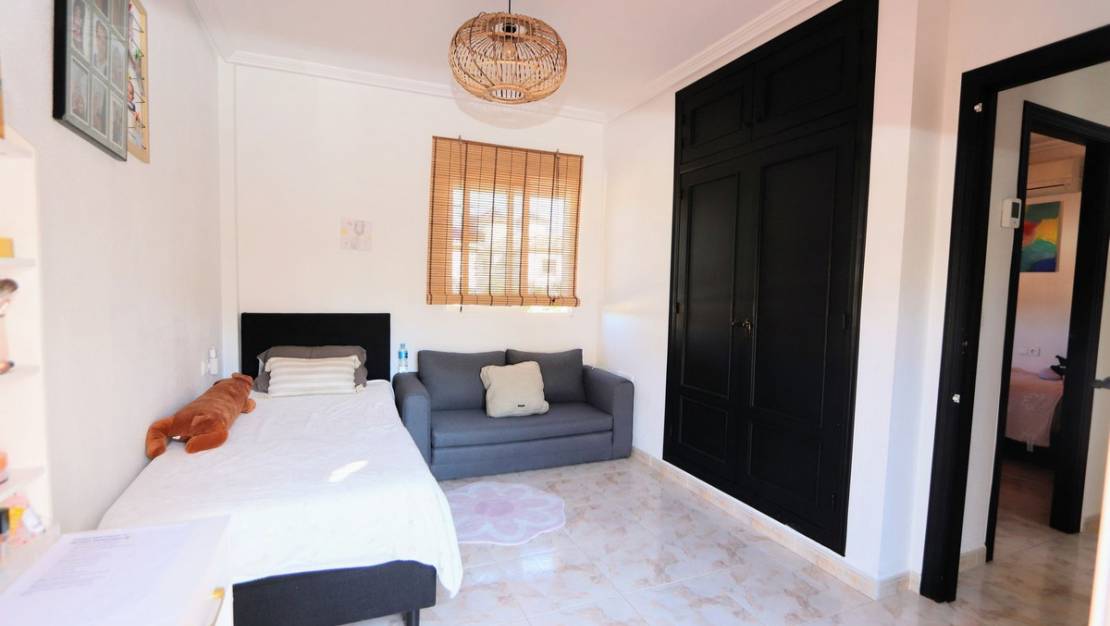 Sale - Villa - Orihuela - Villamartin