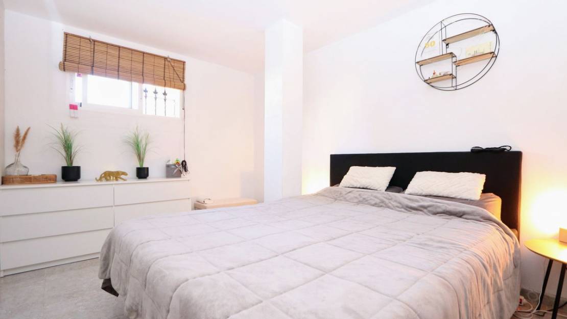 Sale - Villa - Orihuela - Villamartin