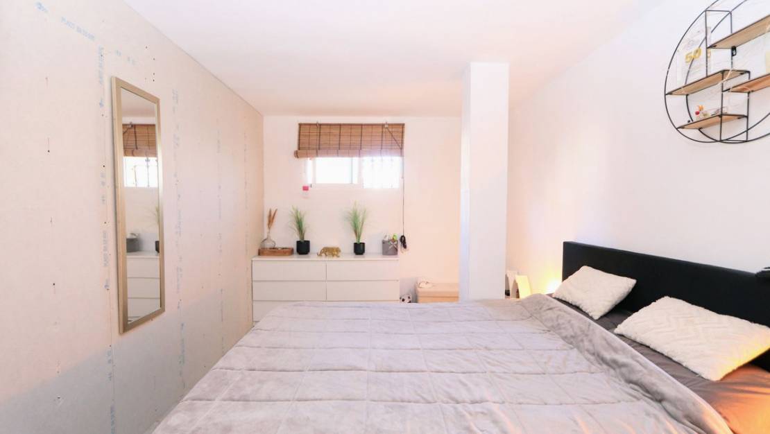 Sale - Villa - Orihuela - Villamartin