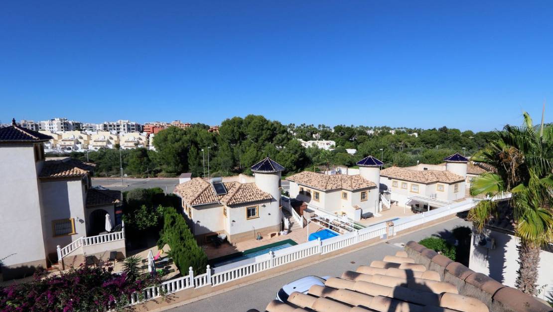 Sale - Villa - Orihuela - Villamartin