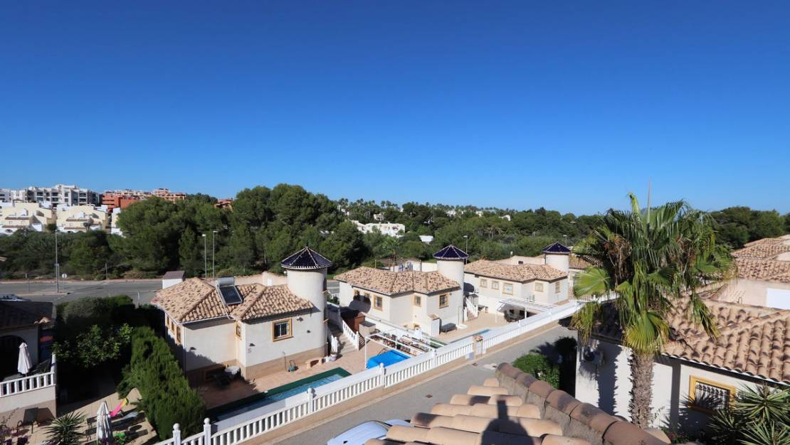 Sale - Villa - Orihuela - Villamartin
