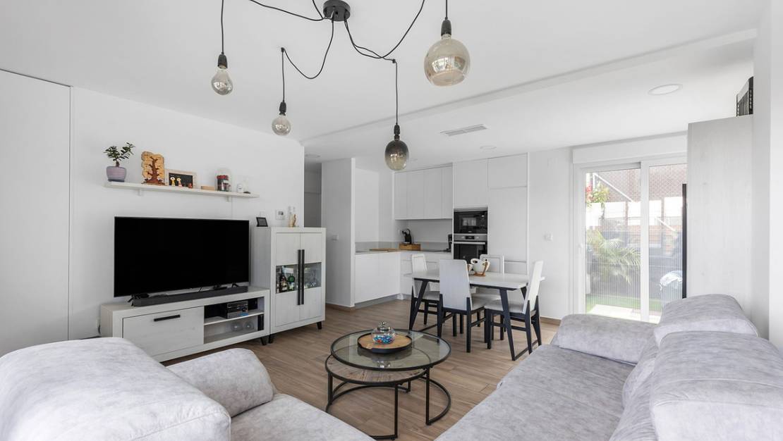 Sale - Villa - Orihuela - Vista Bella Golf