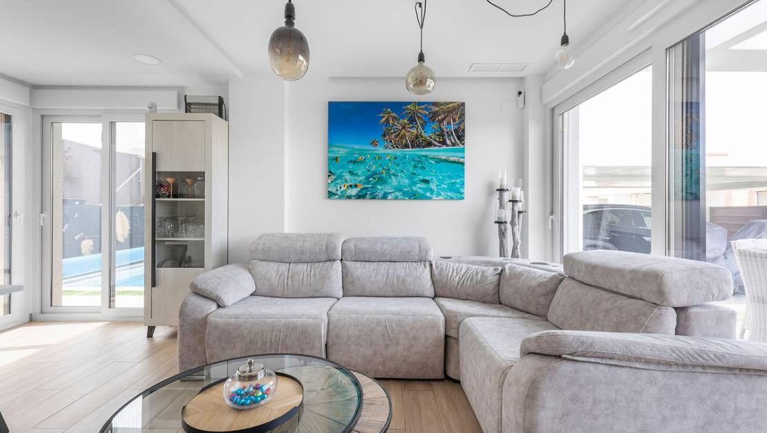 Sale - Villa - Orihuela - Vista Bella Golf