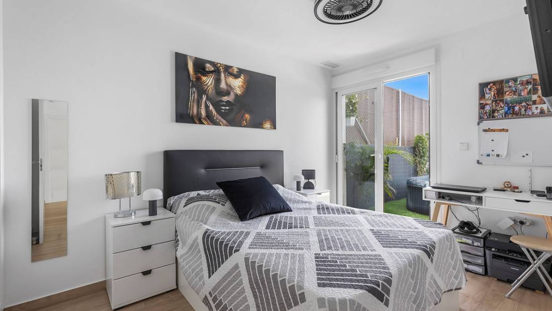 Sale - Villa - Orihuela - Vista Bella Golf