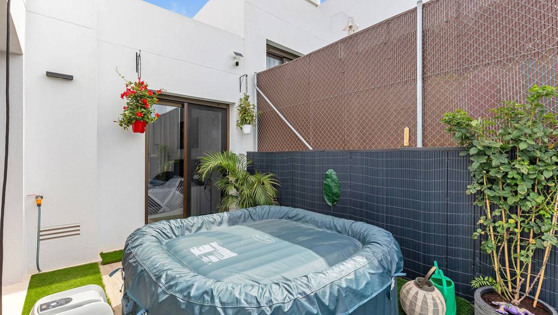 Sale - Villa - Orihuela - Vista Bella Golf