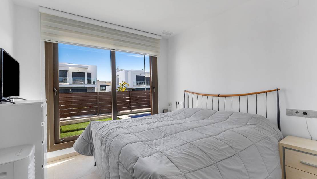 Sale - Villa - Orihuela - Vista Bella Golf