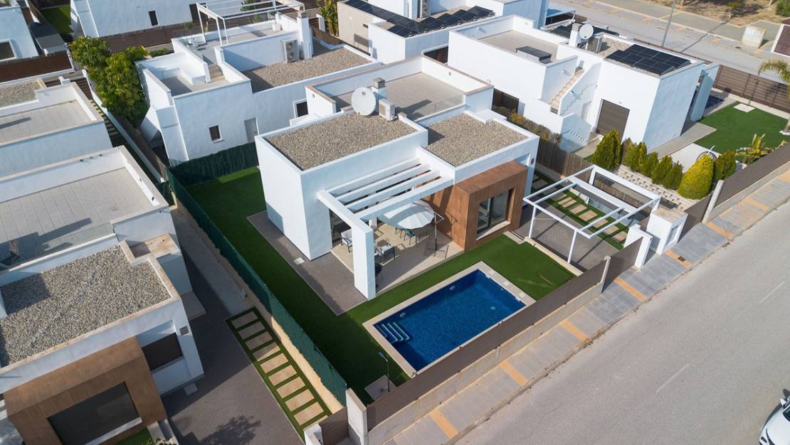 Sale - Villa - Orihuela - Vista Bella Golf