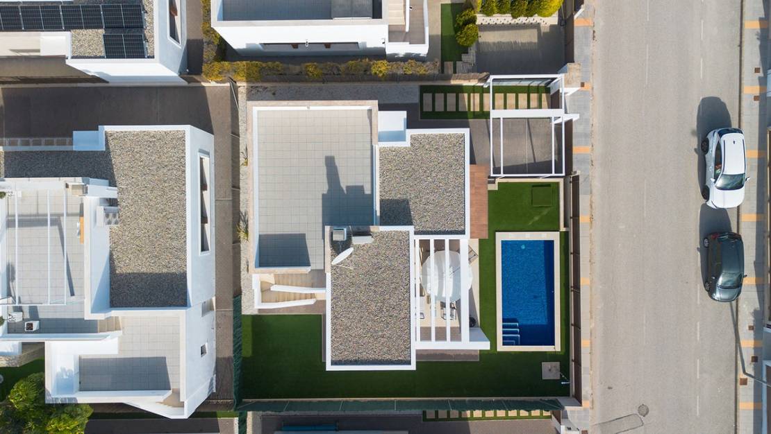 Sale - Villa - Orihuela - Vista Bella Golf