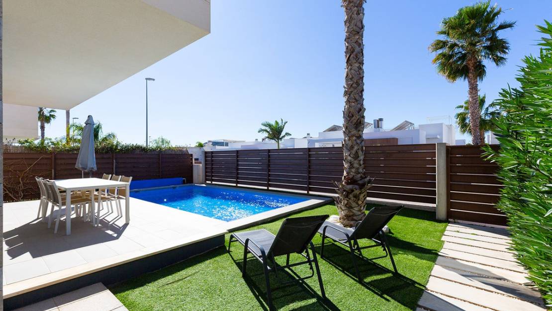 Sale - Villa - Orihuela - Vistabella Golf