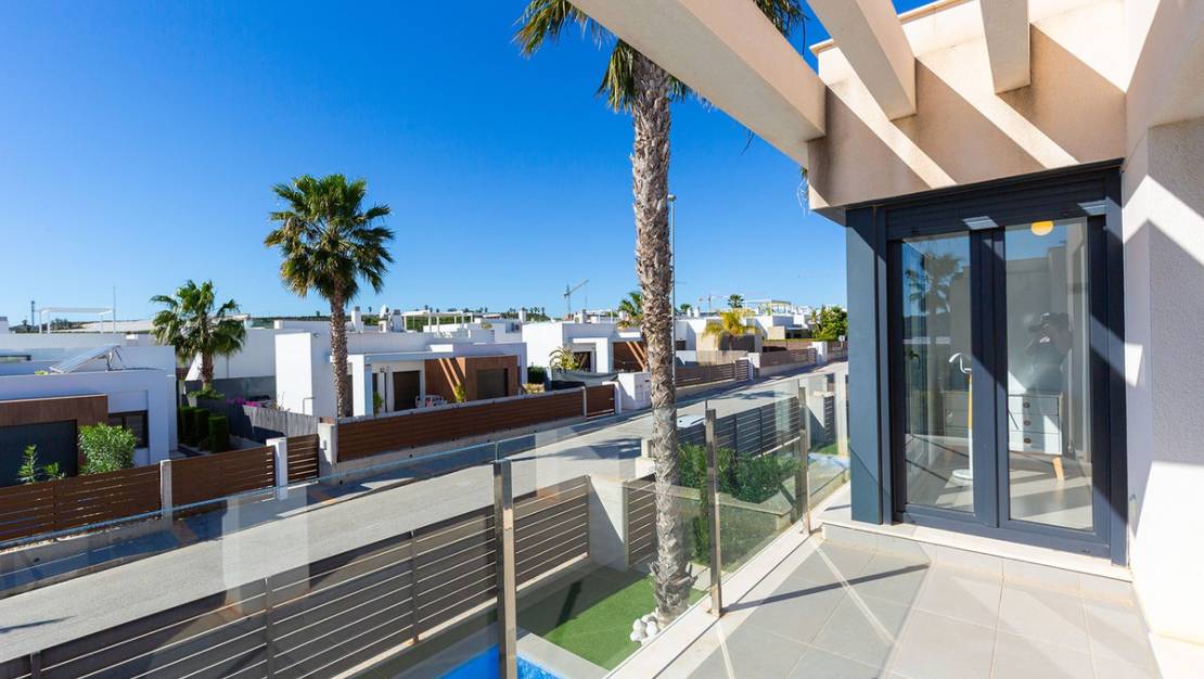 Sale - Villa - Orihuela - Vistabella Golf