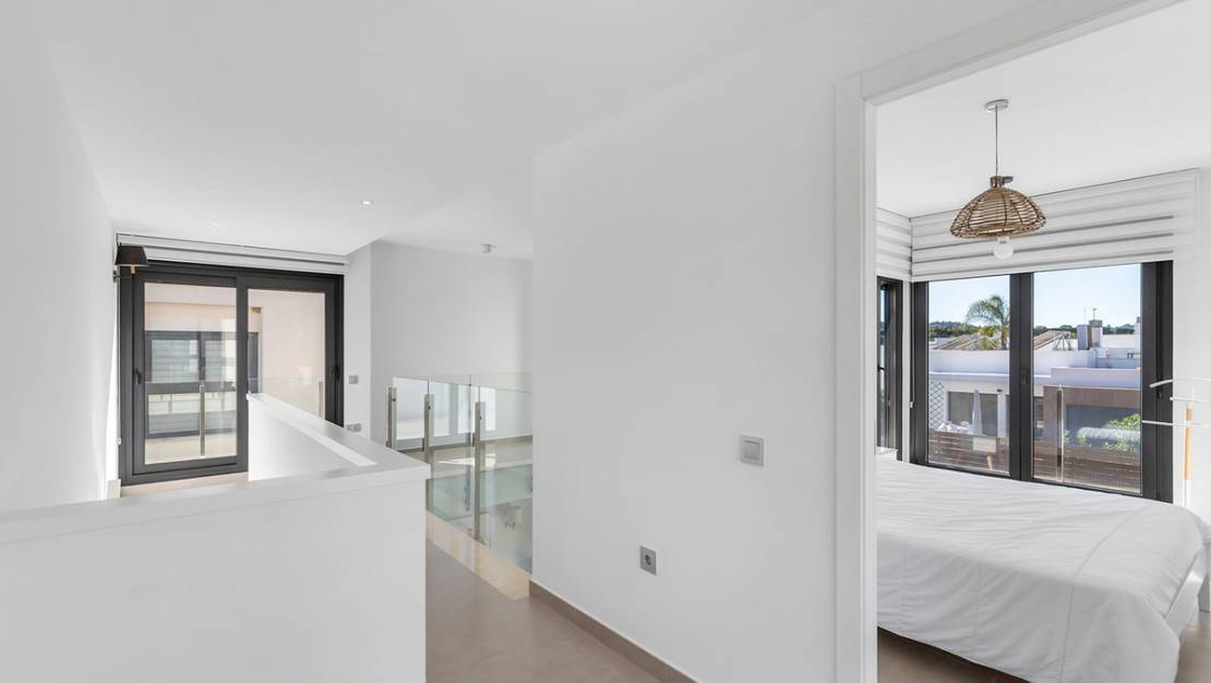 Sale - Villa - Orihuela - Vistabella Golf