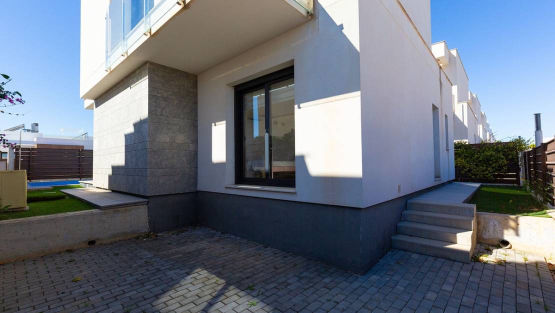 Sale - Villa - Orihuela - Vistabella Golf