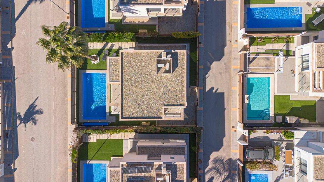 Sale - Villa - Orihuela - Vistabella Golf