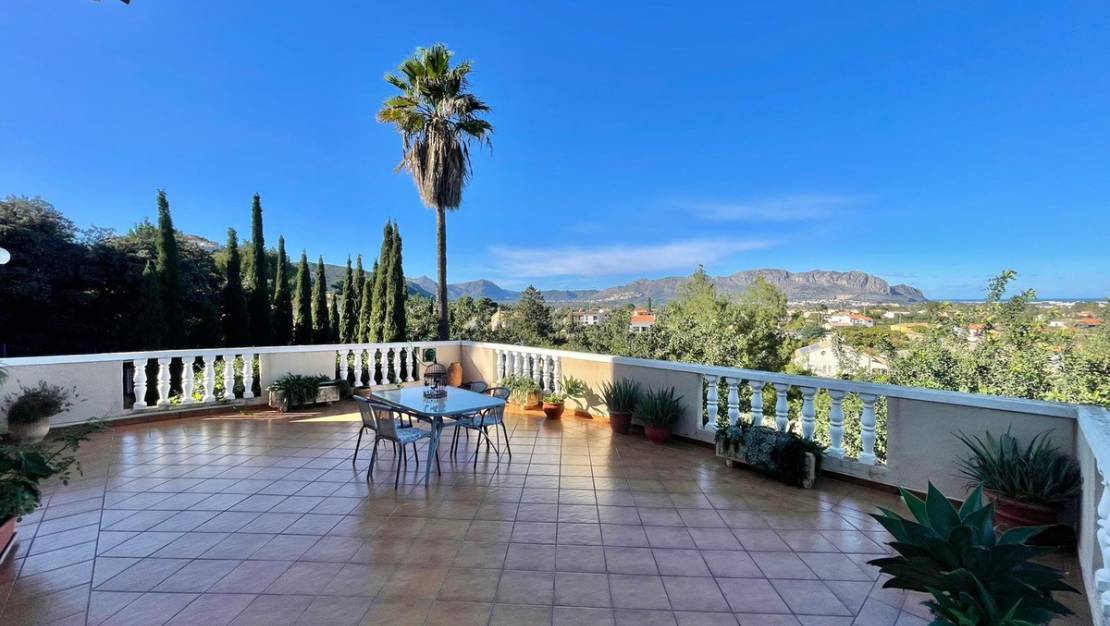 Sale - Villa - Pedreguer - Pedreguer Centro