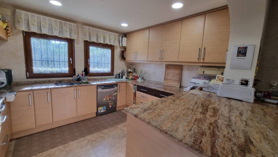 Sale - Villa - Pedreguer - Pedreguer Centro