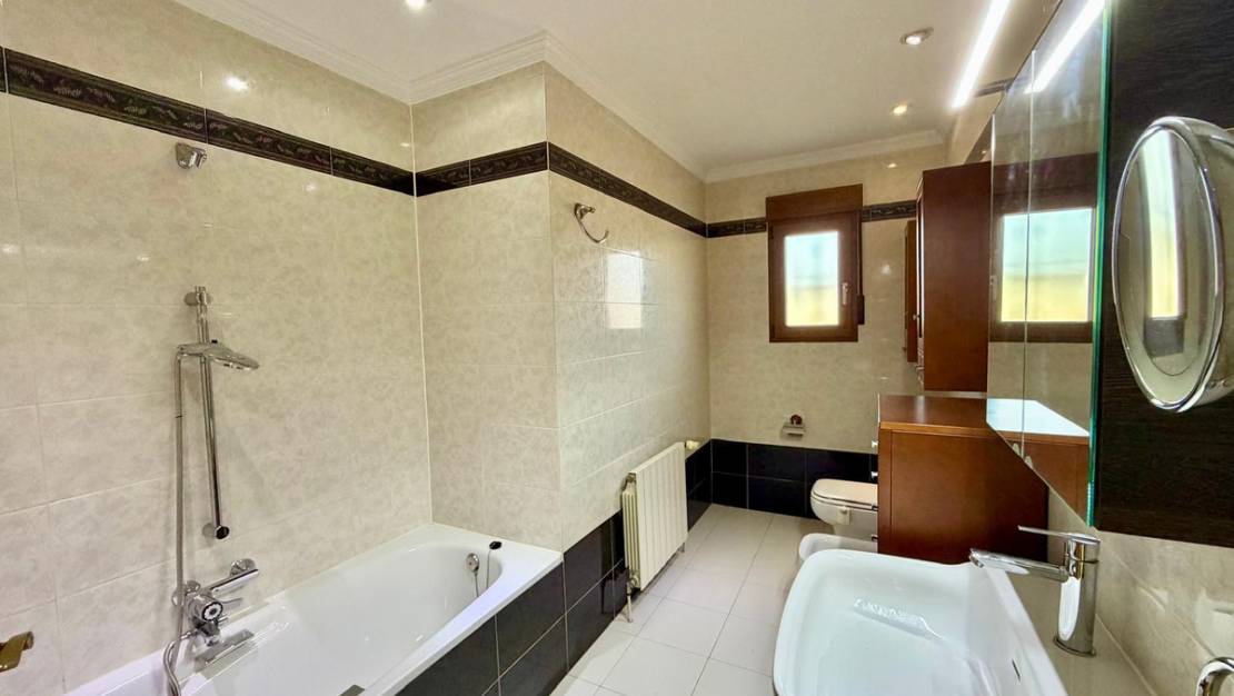 Sale - Villa - Pedreguer - Pedreguer Centro