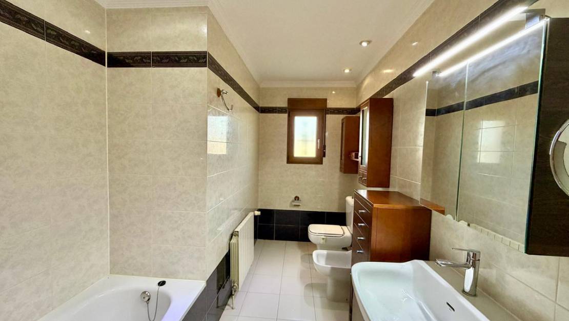 Sale - Villa - Pedreguer - Pedreguer Centro