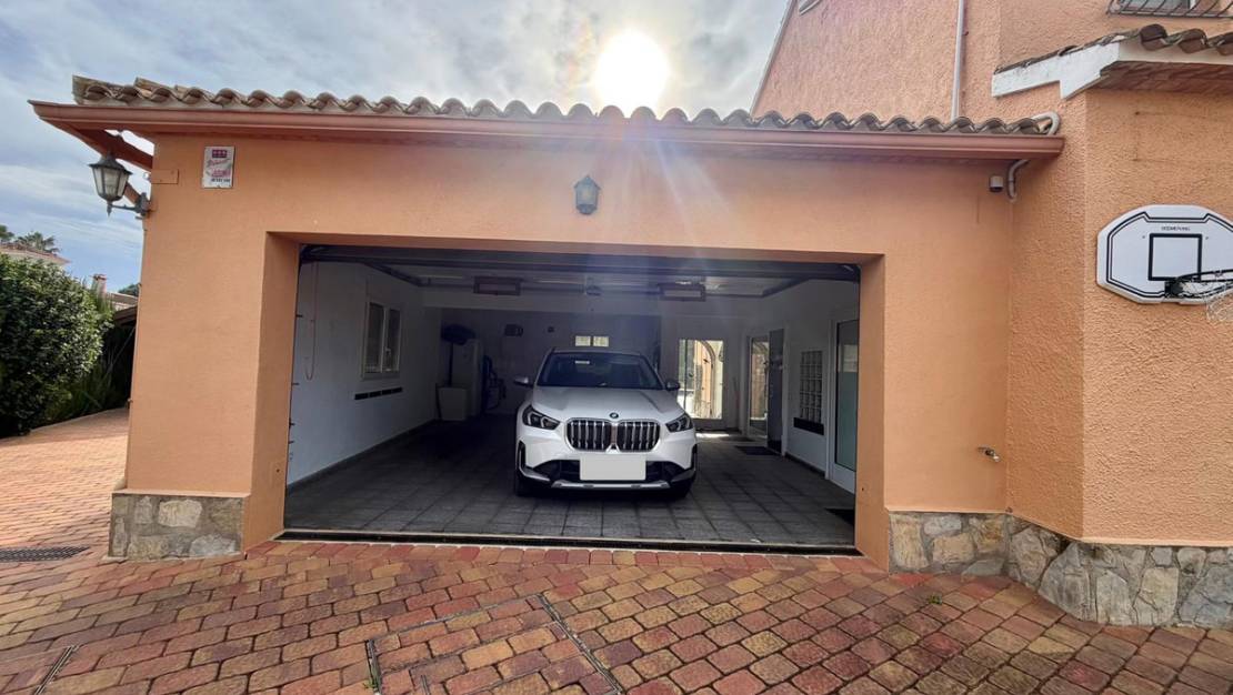 Sale - Villa - Pedreguer - Pedreguer Centro