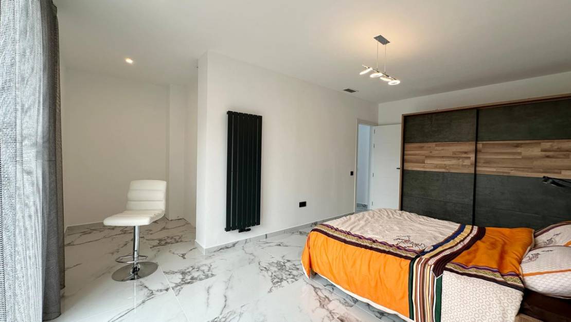 Sale - Villa - Petrel - Petrer