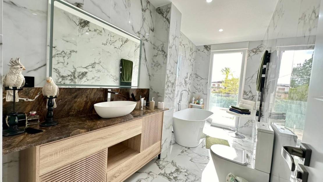 Sale - Villa - Petrel - Petrer