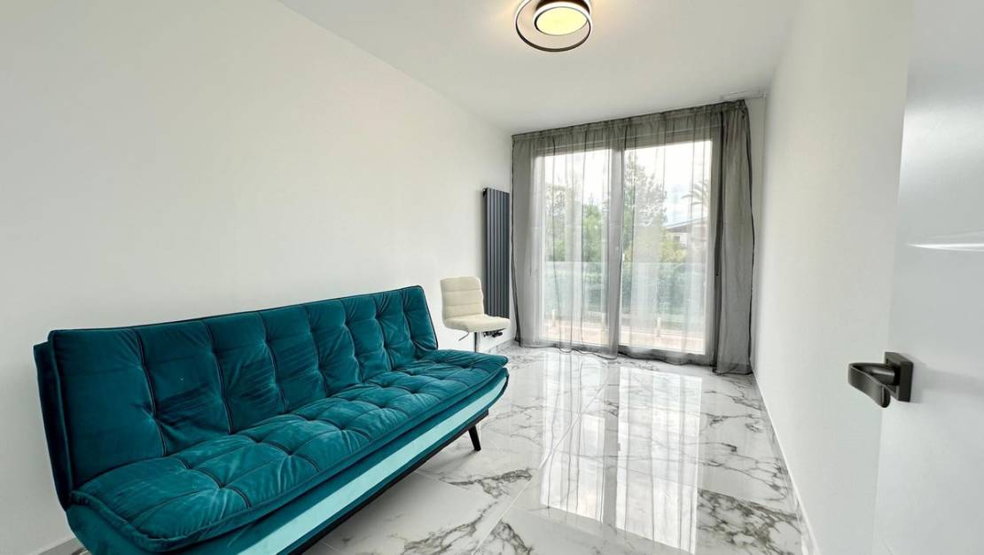 Sale - Villa - Petrel - Petrer