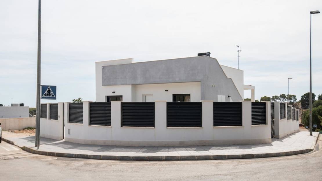 Sale - Villa - Pilar de la Horadada - Pilar de la Horadada Centro