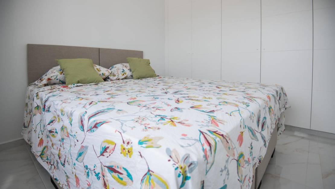 Sale - Villa - Pilar de la Horadada - Pilar de la Horadada Centro