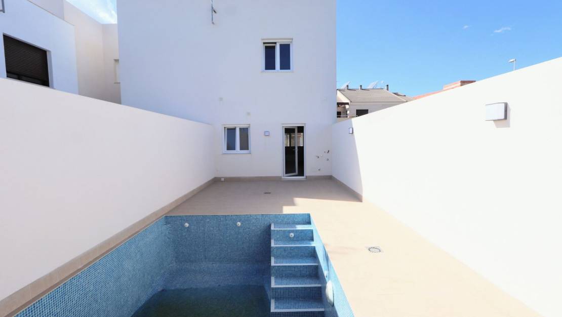 Sale - Villa - Pilar de la Horadada - Pilar de la Horadada Centro