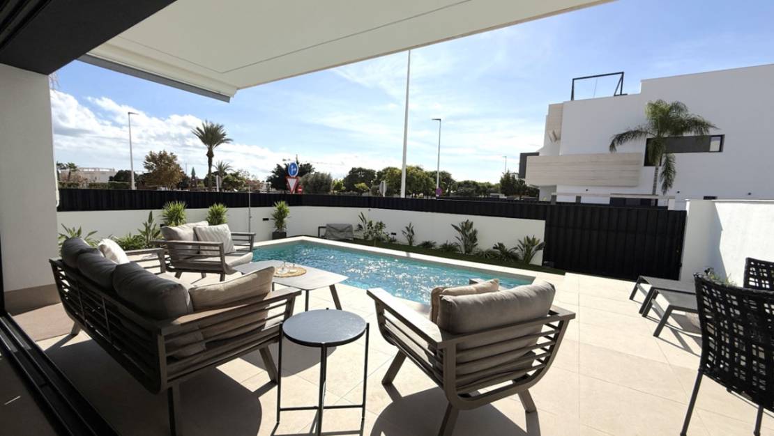 Sale - Villa - Pilar de la Horadada - Pilar de la Horadada Centro